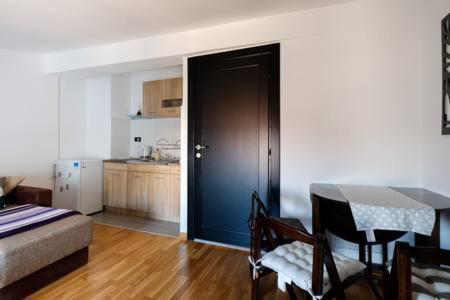 Svetogorska Tri Apartment Belgrade Exterior photo